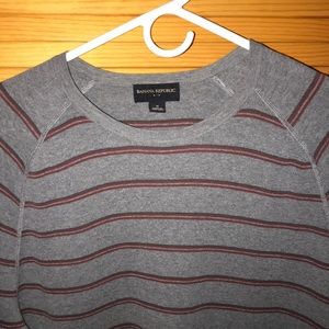 Men’s banana republic sweatshirt Medium